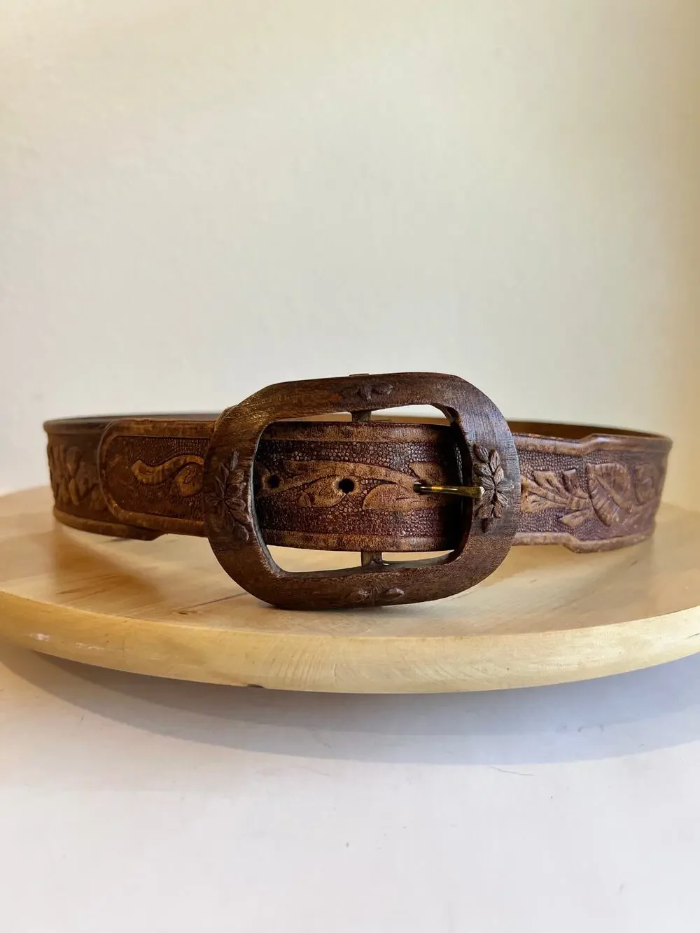 Vintage Brown Tooled Floral Western Wooden Carved Buckle Belt Size Medium